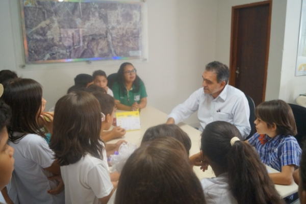 acacio estudantes